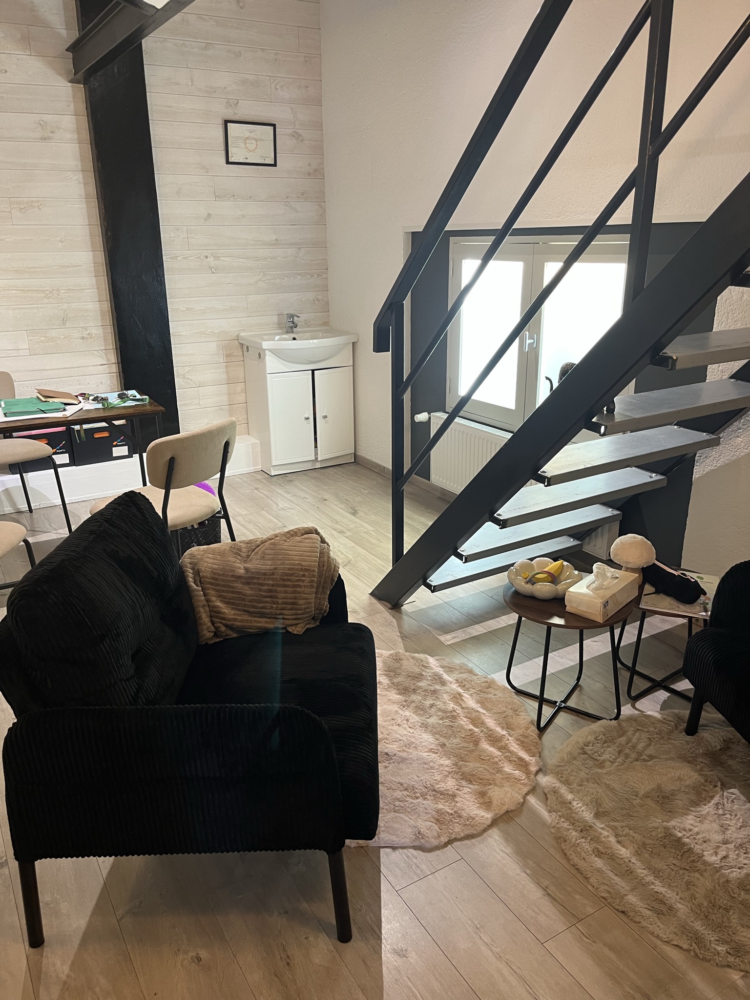 Thaïs Tinka, Psychologue à Angers